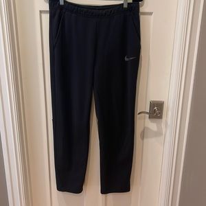 Nike men’s dri-fit sweatpants, size Medium!💪📚